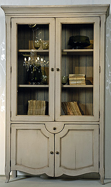 painted dresser from French furniture manufacturers Aurore