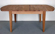 Milano extending dining table